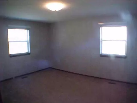 706 S Mustang Rd, Tuttle, OK 73089 photo 6