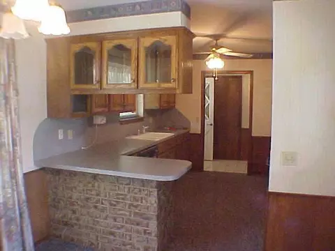 706 S Mustang Rd, Tuttle, OK 73089 photo 3