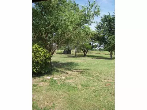 600 S S Pne, Crescent, OK 73044 photo 2