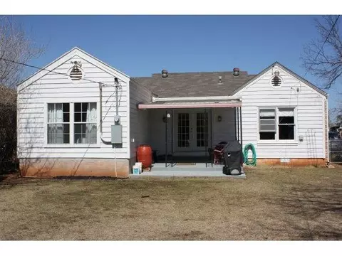936 Elm, Altus, OK 73521 photo 16