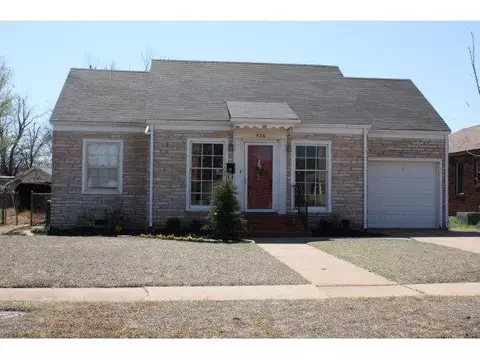936 Elm, Altus, OK 73521 photo 1