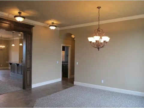 Undisclosed, Edmond, OK 73012 photo 14