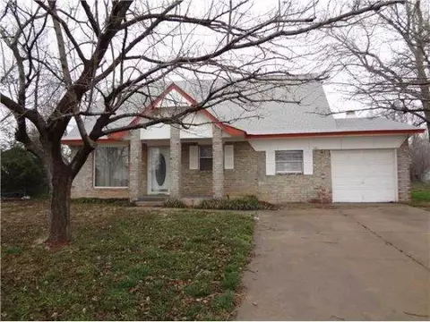 Undisclosed, Moore, OK 73160 photo 3