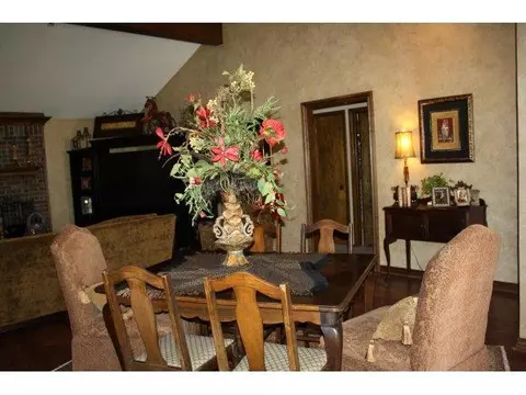 2600 Apache, Altus, OK 73521 photo 11