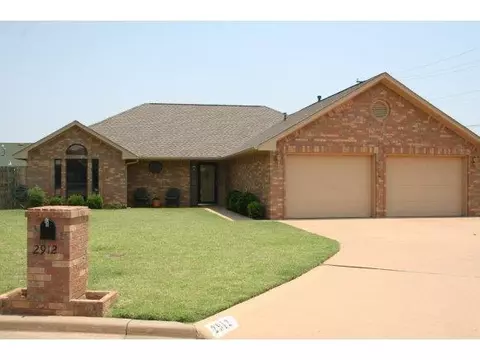 2912 Mallard Ct, Altus, OK 73521 photo 1