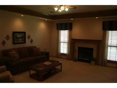 2912 Mallard Ct, Altus, OK 73521 photo 3