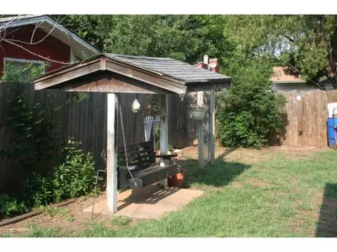 1012 Cherry, Altus, OK 73521 photo 17