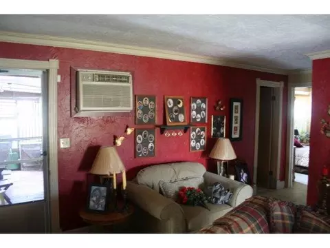 1012 Cherry, Altus, OK 73521 photo 4