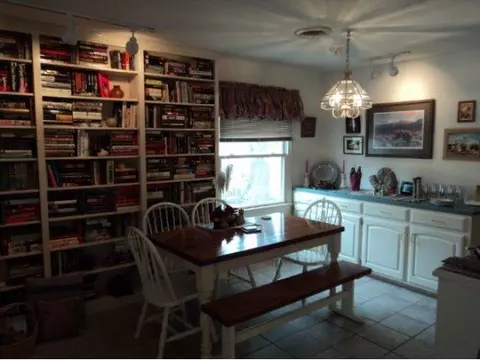 306 Cameron Dr, Altus, OK 73521 photo 13