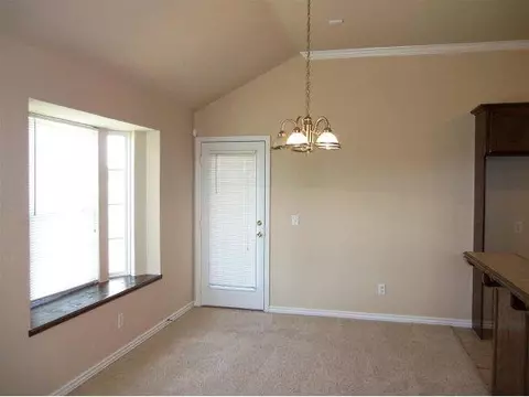 4504 Eagle Owl Dr, Norman, OK 73072 photo 8