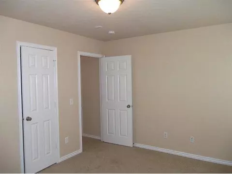 4504 Eagle Owl Dr, Norman, OK 73072 photo 14