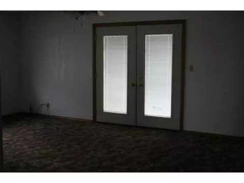 1208 N Thomas, Altus, OK 73521 photo 2