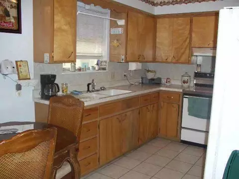 800 Kelli Dr, Watonga, OK 73772 photo 2