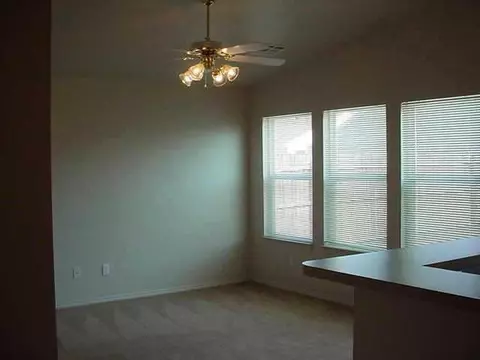 504 Leopard Lily, Norman, OK 73069 photo 2