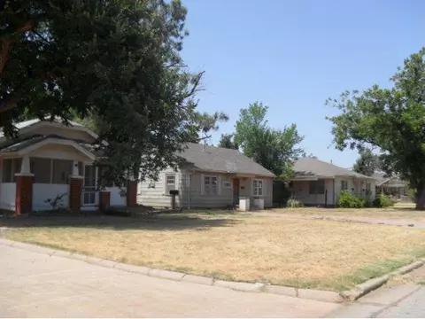 708 E Cypress, Altus, OK 73521 photo 10