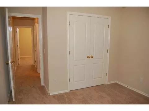 908 Shadowhill, Norman, OK 73071 photo 14