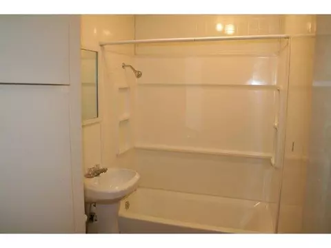 900 N Lee, Altus, OK 73521 photo 9