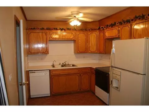 900 N Lee, Altus, OK 73521 photo 7