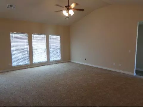 3005 White Tail Dr, Altus, OK 73521 photo 6