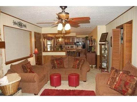 Undisclosed, Norman, OK 73069 photo 11