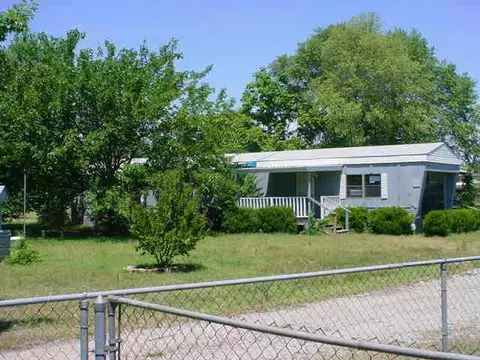 2813 Durango Cir, Yukon, OK 73099 photo 1