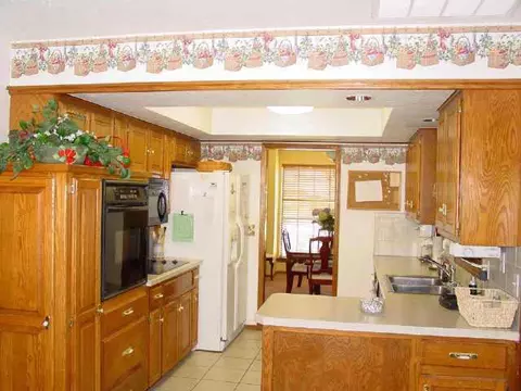 13004 Silver Eagle Trl, Edmond, OK 73013 photo 5