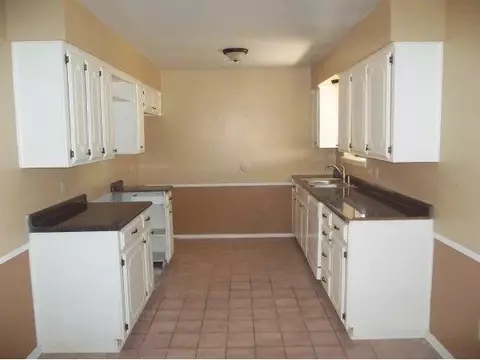 1201 Asalee, Altus, OK 73521 photo 9