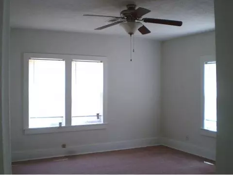 227 E 227 12 Daws, Norman, OK 73069 photo 2