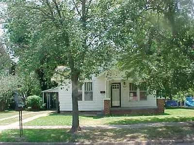 717 W Beech St, Durant, OK 74701 photo 1