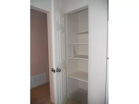 1704 Truman, Altus, OK 73521 photo 4