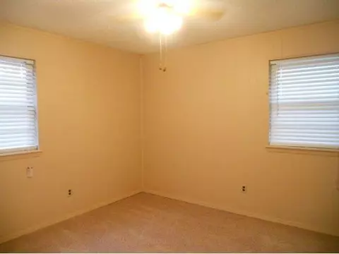 1704 Truman, Altus, OK 73521 photo 12