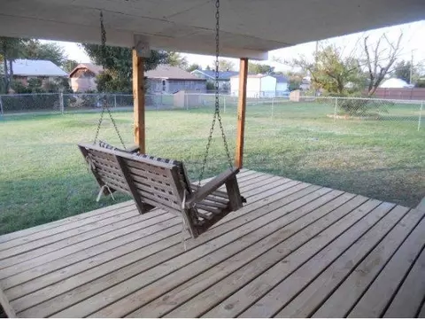 1704 Truman, Altus, OK 73521 photo 19