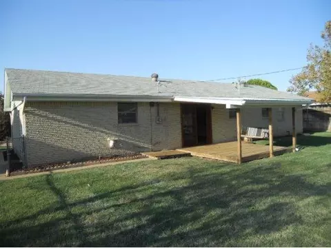 1704 Truman, Altus, OK 73521 photo 16