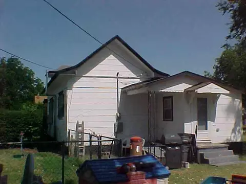 601 SW 3rd, Tuttle, OK 73089 photo 9
