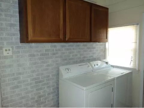 817 E Sycamore, Altus, OK 73521 photo 12