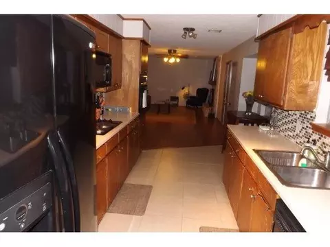 616 Rosehaven, Altus, OK 73521 photo 9
