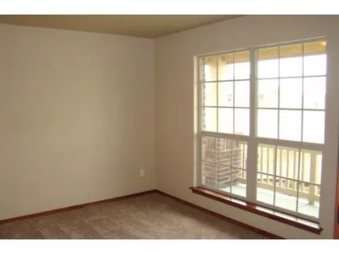 16320 Drywater Dr, Oklahoma City, OK 73170 photo 4