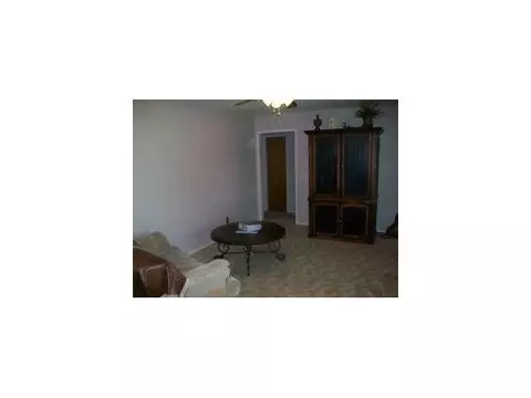 1115 E Jasmine, Frederick, OK 73542 photo 2