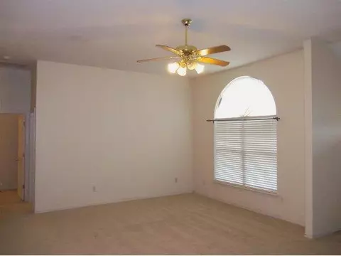 1621 Sumac, Norman, OK 73071 photo 2