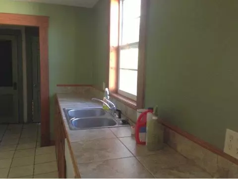 115 S 12th, Frederick, OK 73542 photo 7