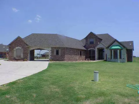 4414 Ruby Ave, Yukon, OK 73099 photo 2