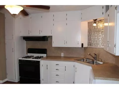 4 Anchor, Sayre, OK 73662 photo 5