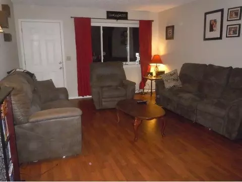 320 Robbin Cir, Noble, OK 73068 photo 2