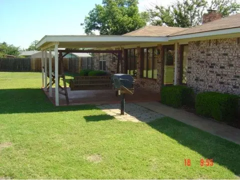 3609 W Prairie Dr W, Altus, OK 73521 photo 4