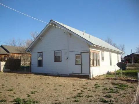 425 E Main Hydro, Hydro, OK 73048 photo 14