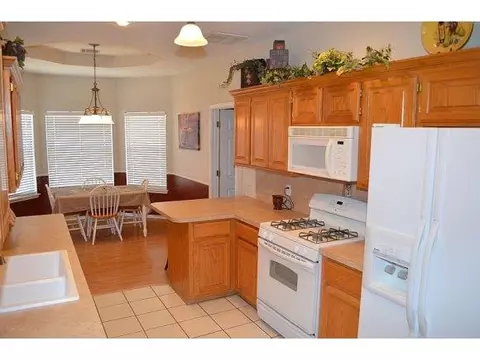 3805 Harmony Dr, Moore, OK 73160 photo 14