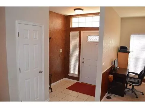 3805 Harmony Dr, Moore, OK 73160 photo 4