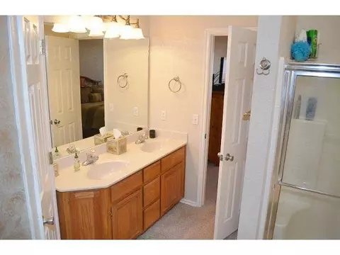 3805 Harmony Dr, Moore, OK 73160 photo 21