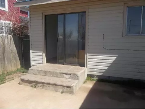 1011 N Lee, Altus, OK 73521 photo 14