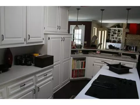 308 Val Verde, Altus, OK 73521 photo 15